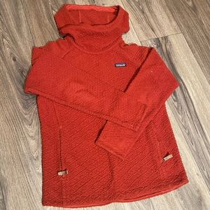 Patagonia fleece sweatshirt